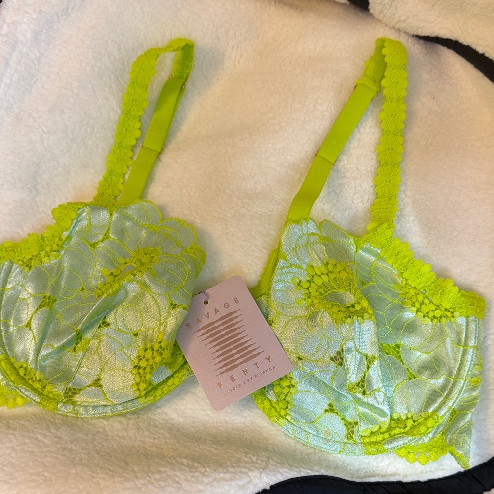 Savage X Fenty Neon Green Floral Lace Bra